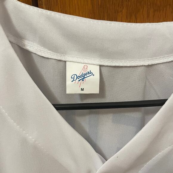 Dodgers Buehler Promotional Jersey - Picture 4 of 5